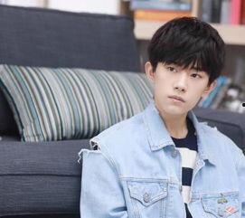 易烊千玺国产小鲜肉视频,国产小鲜肉的魅力瞬间